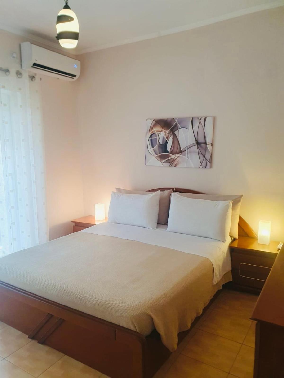 Sofia's Modern Apartment Gjirokastër